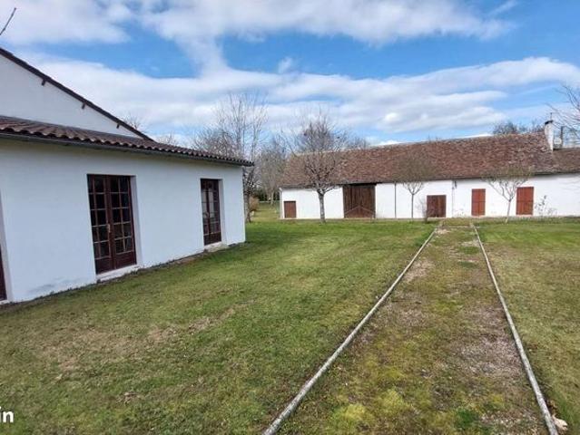 Ferme 9 pièces 240 m²