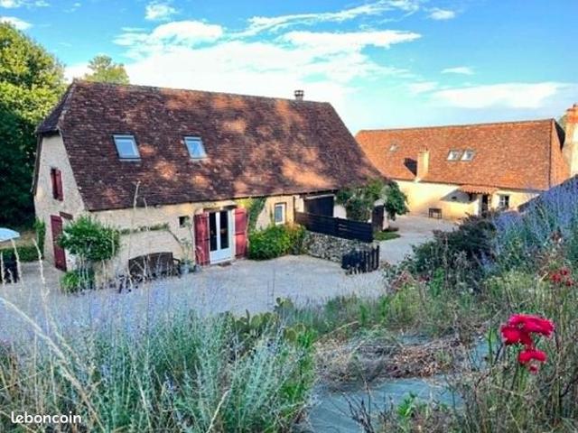 Ferme 9 pièces 253 m²
