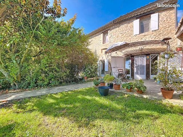 Ferme 9 pièces 256 m²