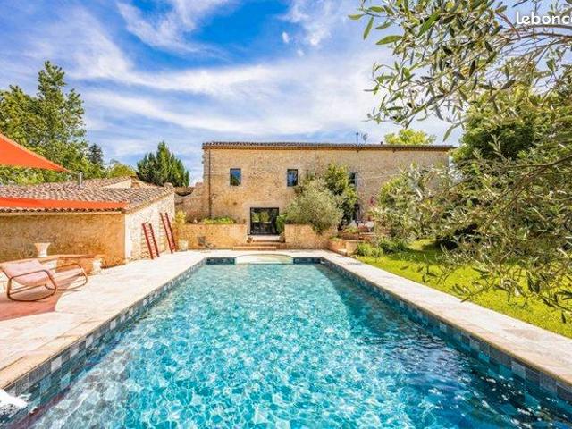 Ferme 9 pièces 260 m²