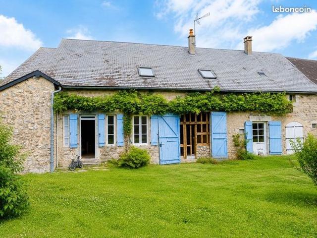 Ferme 9 pièces 269 m²