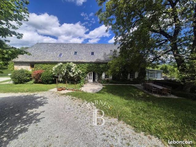 Ferme 9 pièces 282 m²