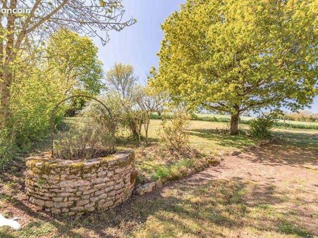Ferme 9 pièces 300 m²