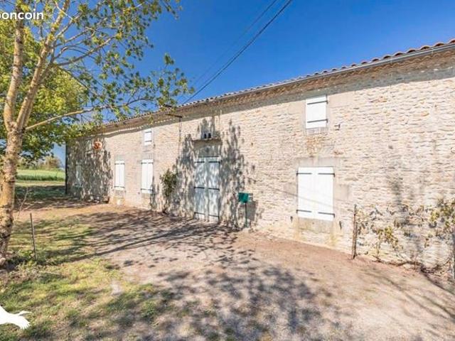 Ferme 9 pièces 300 m²