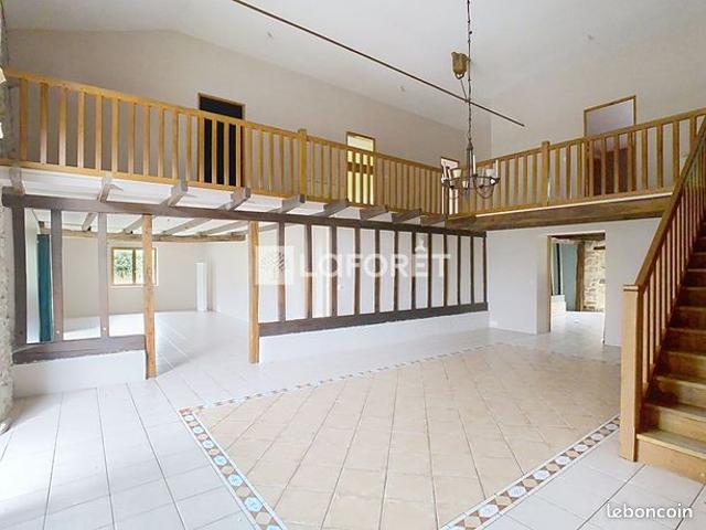 Ferme 9 pièces 316 m²