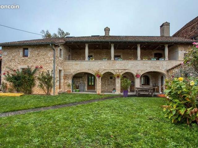 Ferme 13 pièces 350 m²