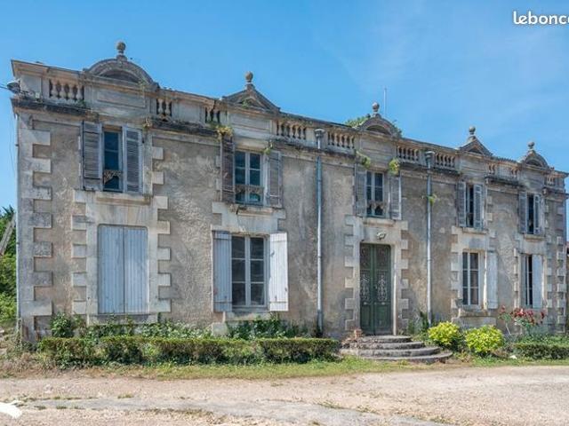 Ferme 13 pièces 600 m²