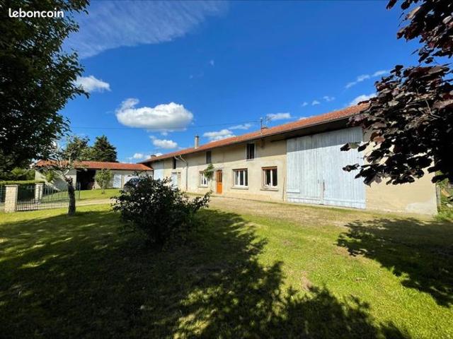 Ferme 102 m² Viriat
