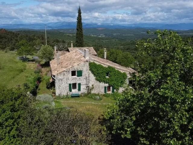 FERME 10821