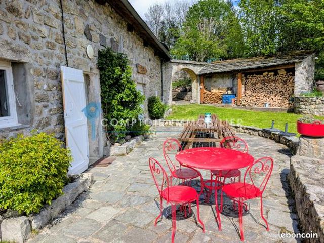 Ferme 10 pièces 162 m²