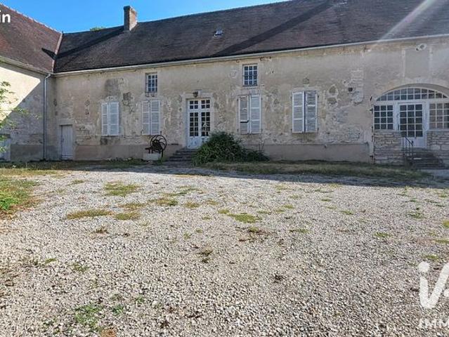Ferme 10 pièces 183 m²
