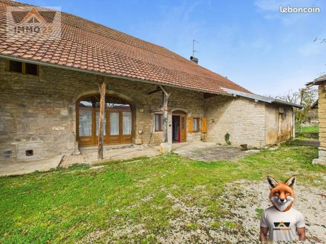 Ferme 10 pièces 244 m²