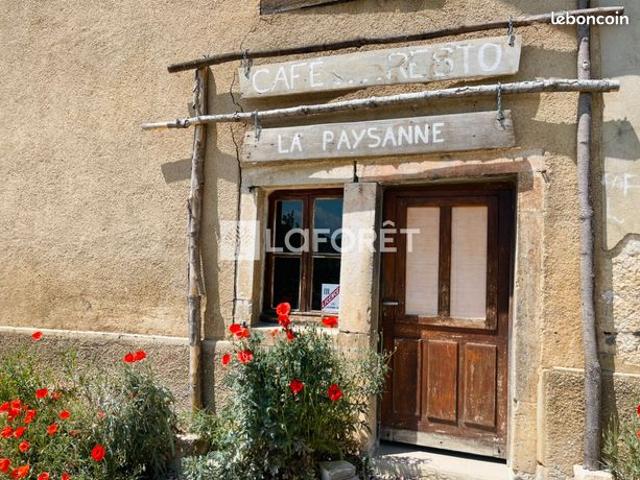 Ferme 10 pièces 250 m²