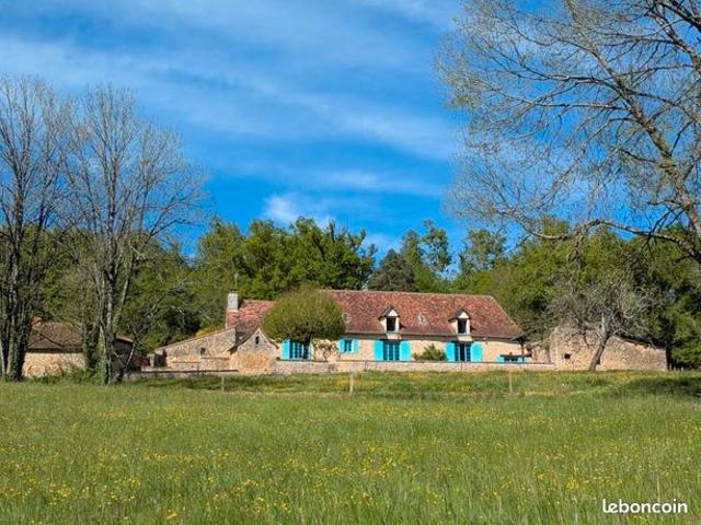 Ferme 10 pièces 288 m²