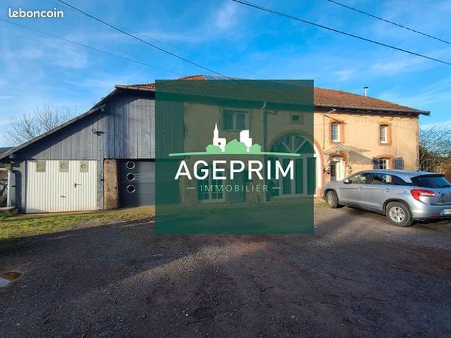 Ferme 10 pièces 288 m²