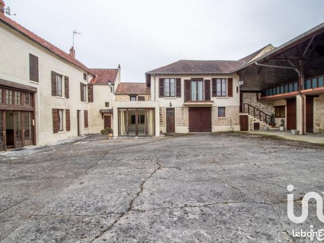 Ferme 10 pièces 313 m²