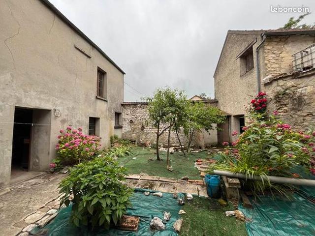 Ferme 10 pièces 400 m²