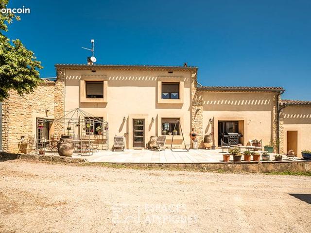 Ferme 10 pièces 410 m²