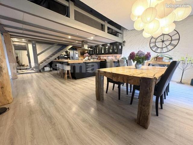 Ferme 10 pièces 472 m²