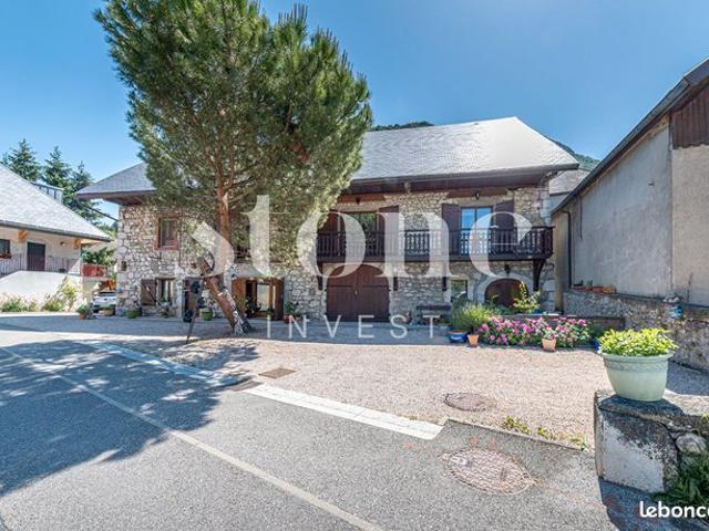 Ferme 11 pièces 182 m²