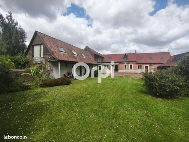 Ferme 11 pièces 220 m²