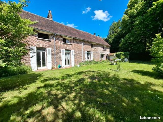 Ferme 11 pièces 260 m²
