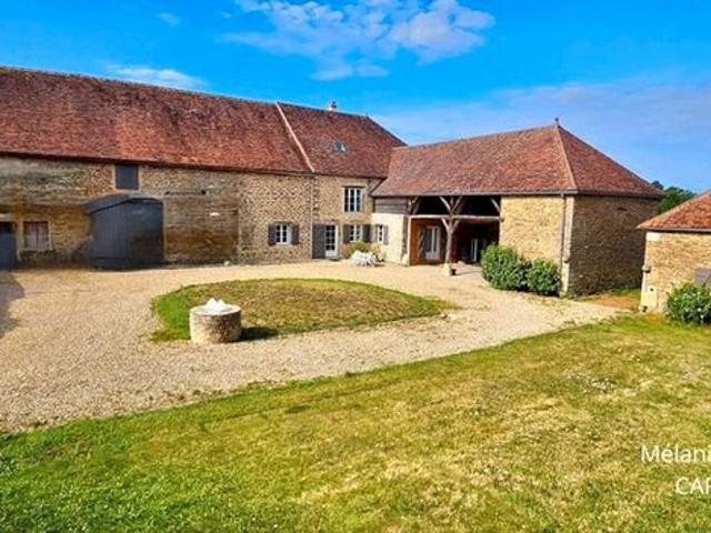 Ferme 11 pièces 368 m²