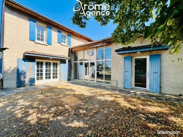 Ferme 11 pièces 360 m²