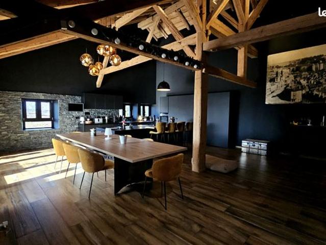 Ferme 11 pièces 400 m²