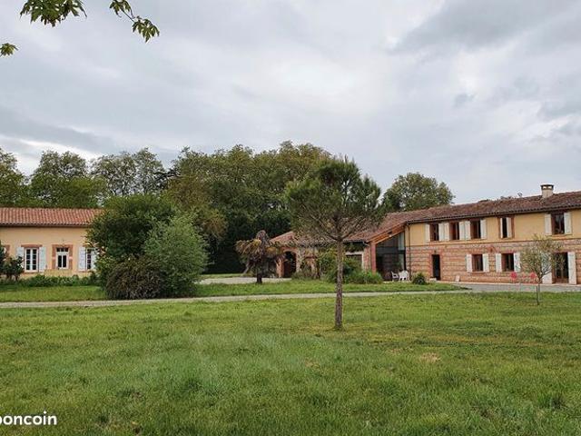 Ferme 11 pièces 420 m²