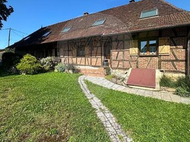 Ferme 12 pièces 247 m²