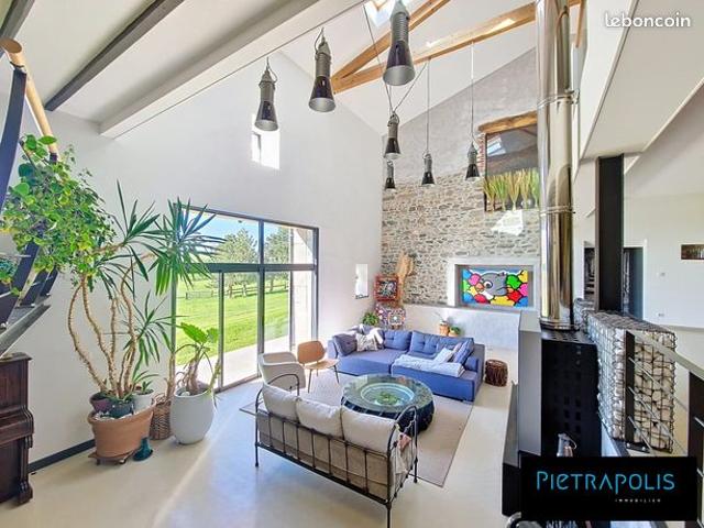 Ferme 12 pièces 375 m²