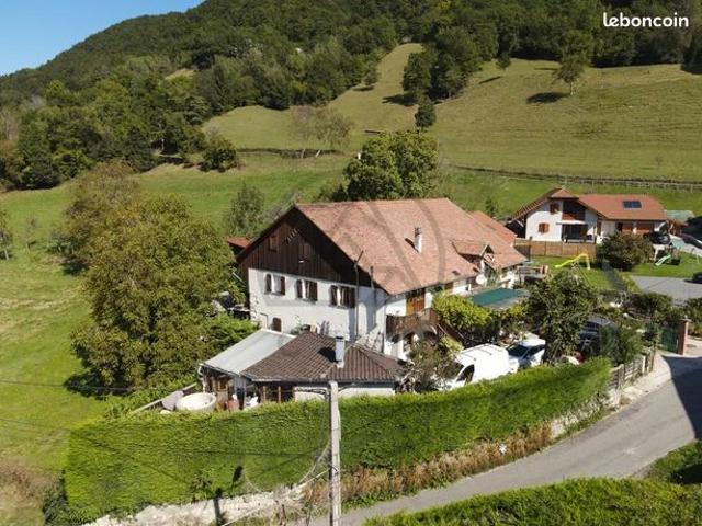 Ferme 12 pièces 413 m²