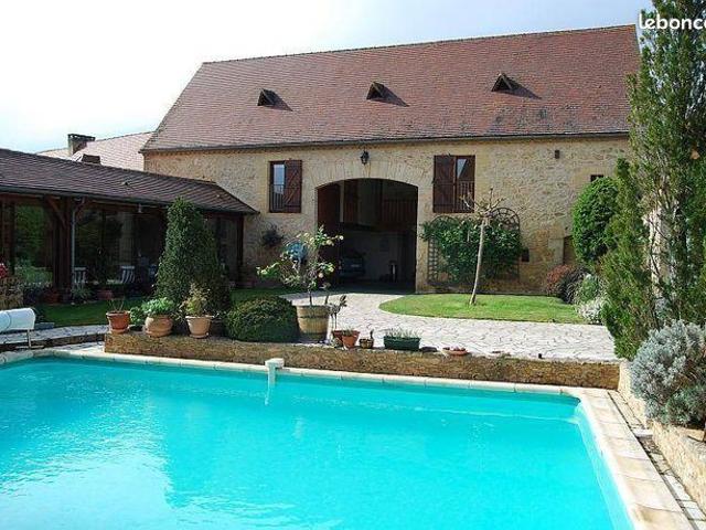 Ferme 14 pièces 243 m²