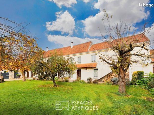 Ferme 14 pièces 371 m²