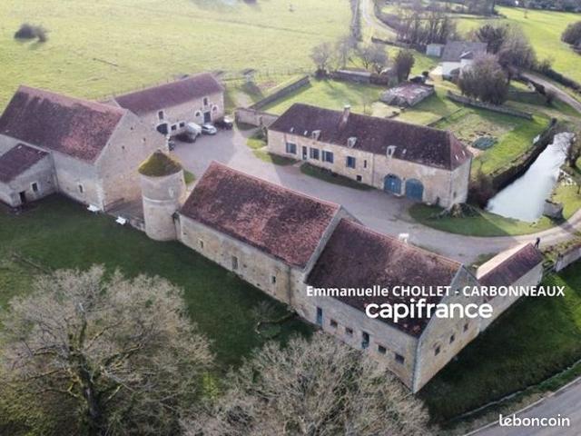 Ferme 15 pièces 390 m²