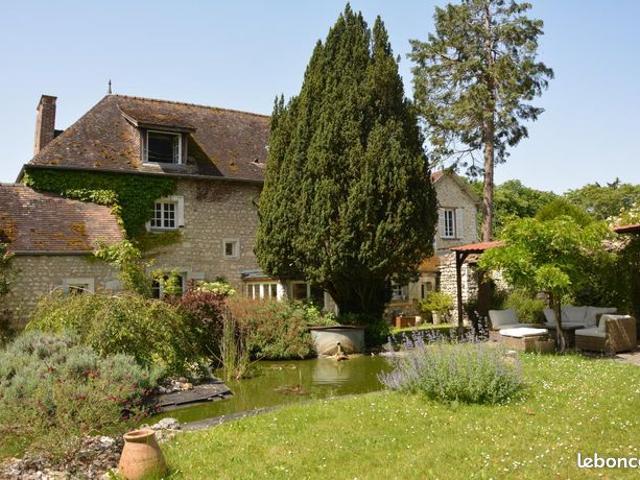 Ferme 15 pièces 392 m²