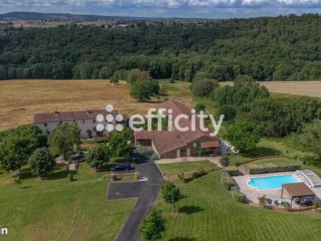 Ferme 18 pièces 678 m²