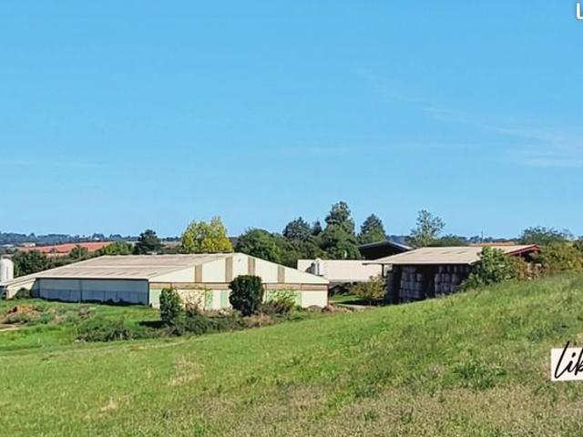 Ferme 1 pièce 240 m²