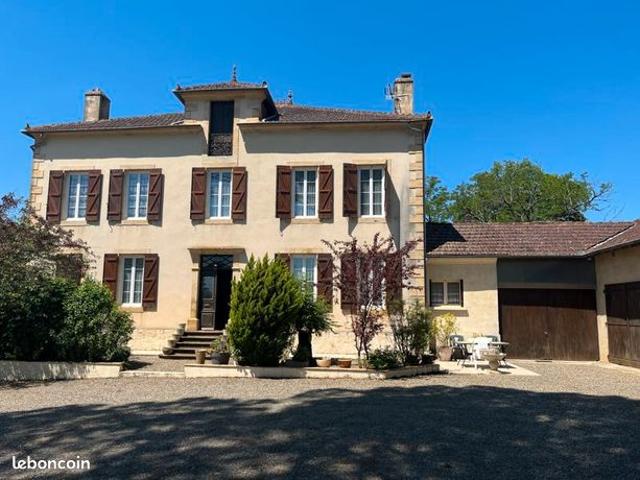 Ferme 1 pièce 380 m²