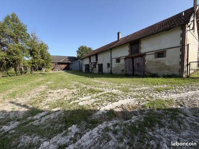 Ferme 1 pièce 659 m²