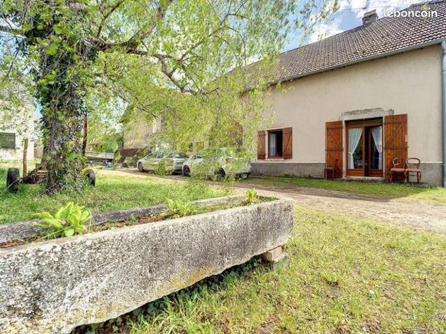 Ferme 1 pièce 70 m²