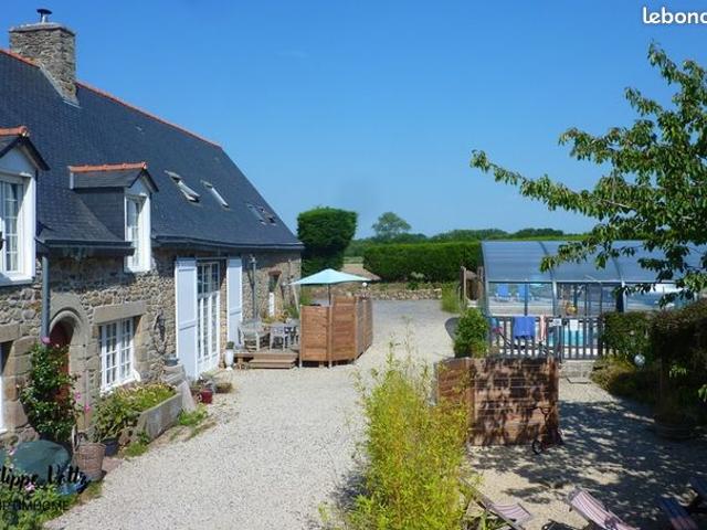 Ferme 23 pièces 366 m²