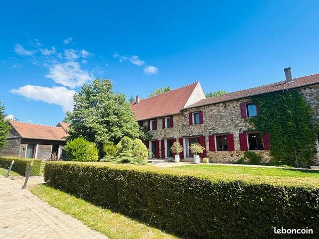 Ferme 20 pièces 542 m²