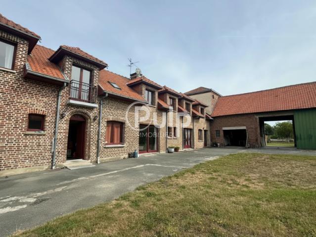 Ferme 291m2 sur 7000 m2 de terrain
