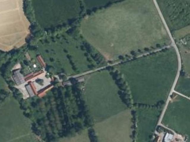 Ferme 29 pièces 1000 m²