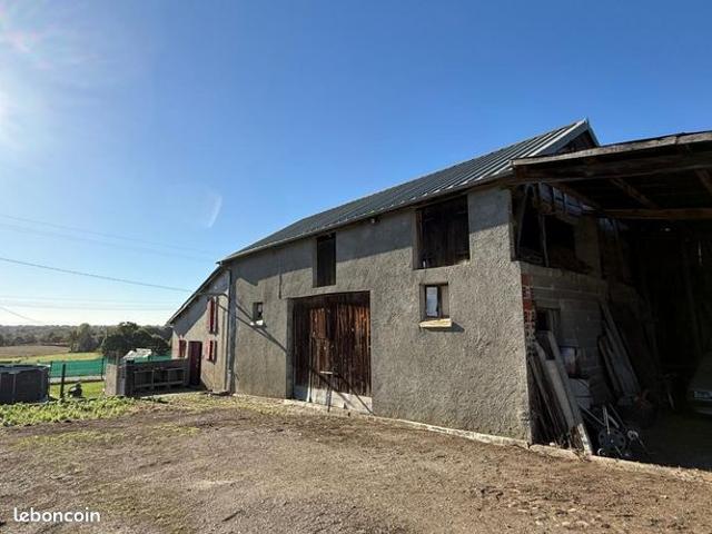 Ferme 2 pièces 145 m²