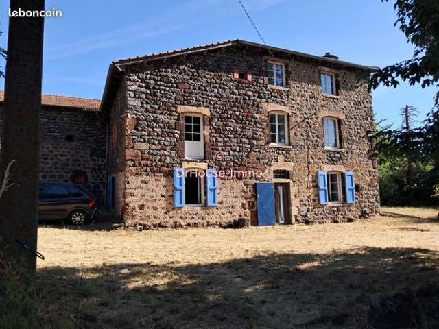 Ferme 2 pièces 200 m²
