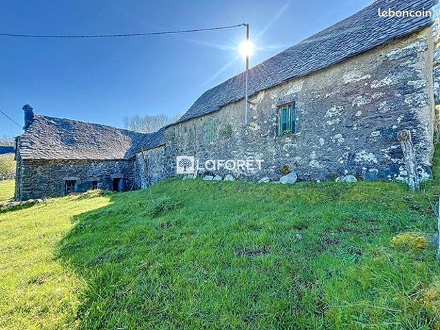 Ferme 2 pièces 270 m²