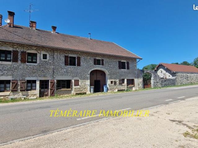 Ferme 380 m² Doucier